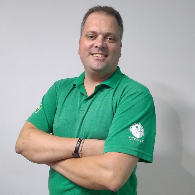 Felipe Santa Rita — Fisioterapeuta e Empreendedor